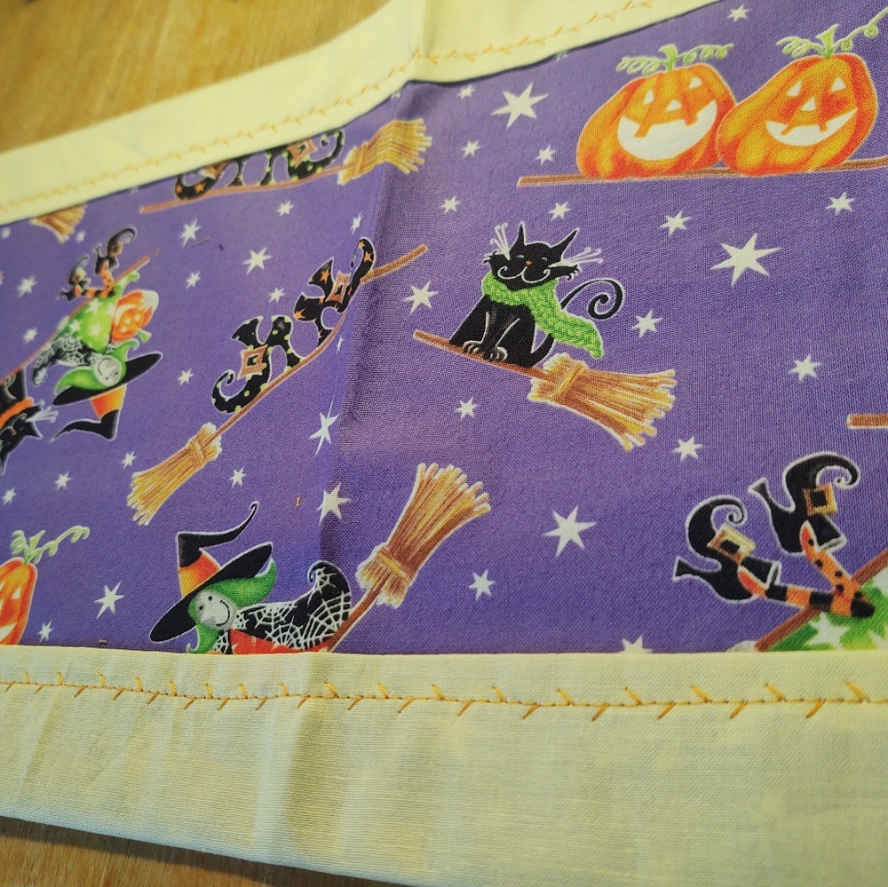Witches and Black cat table runner